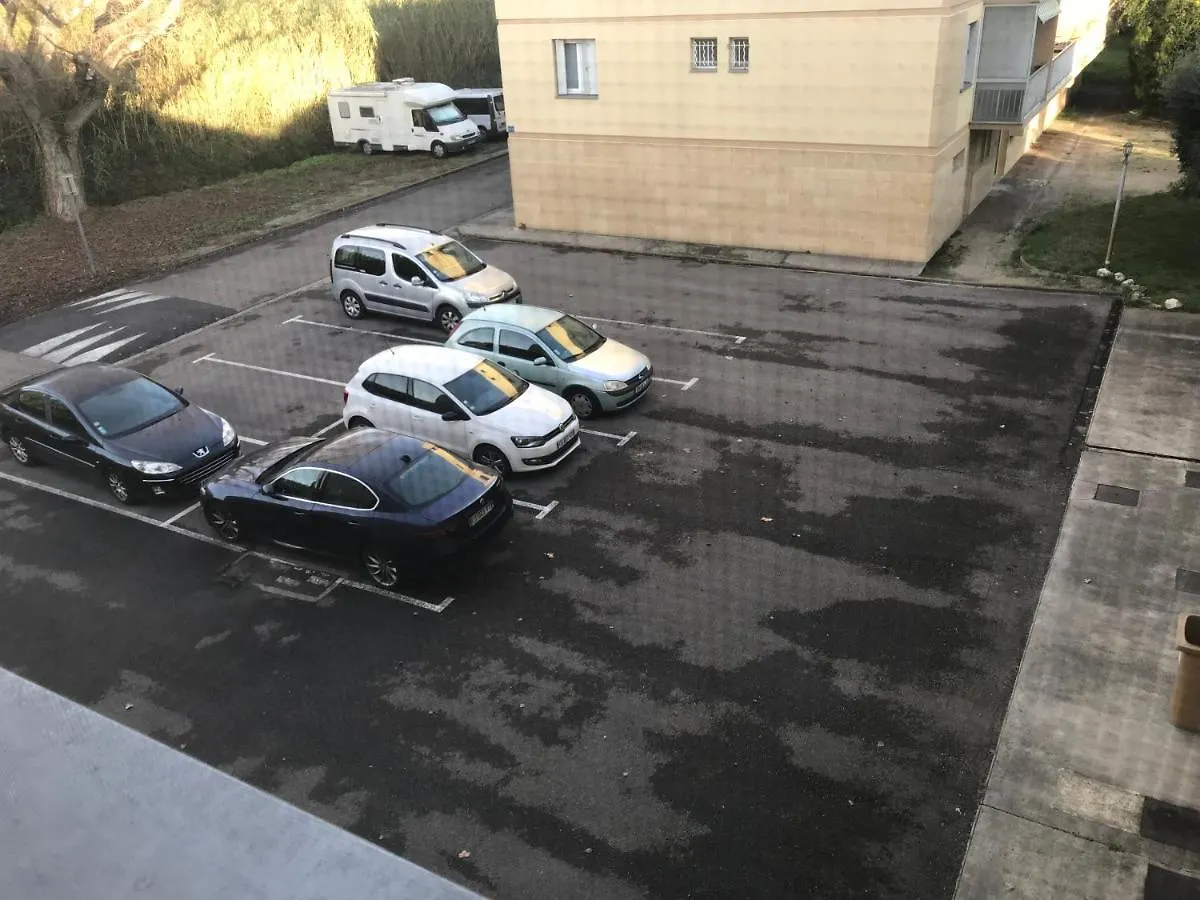 Apartment Residence Privee Calme 15 Min A Pied Du Centre Parking Gratuit Arles