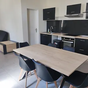 Dans Partie De Mas En Camargue Appartement