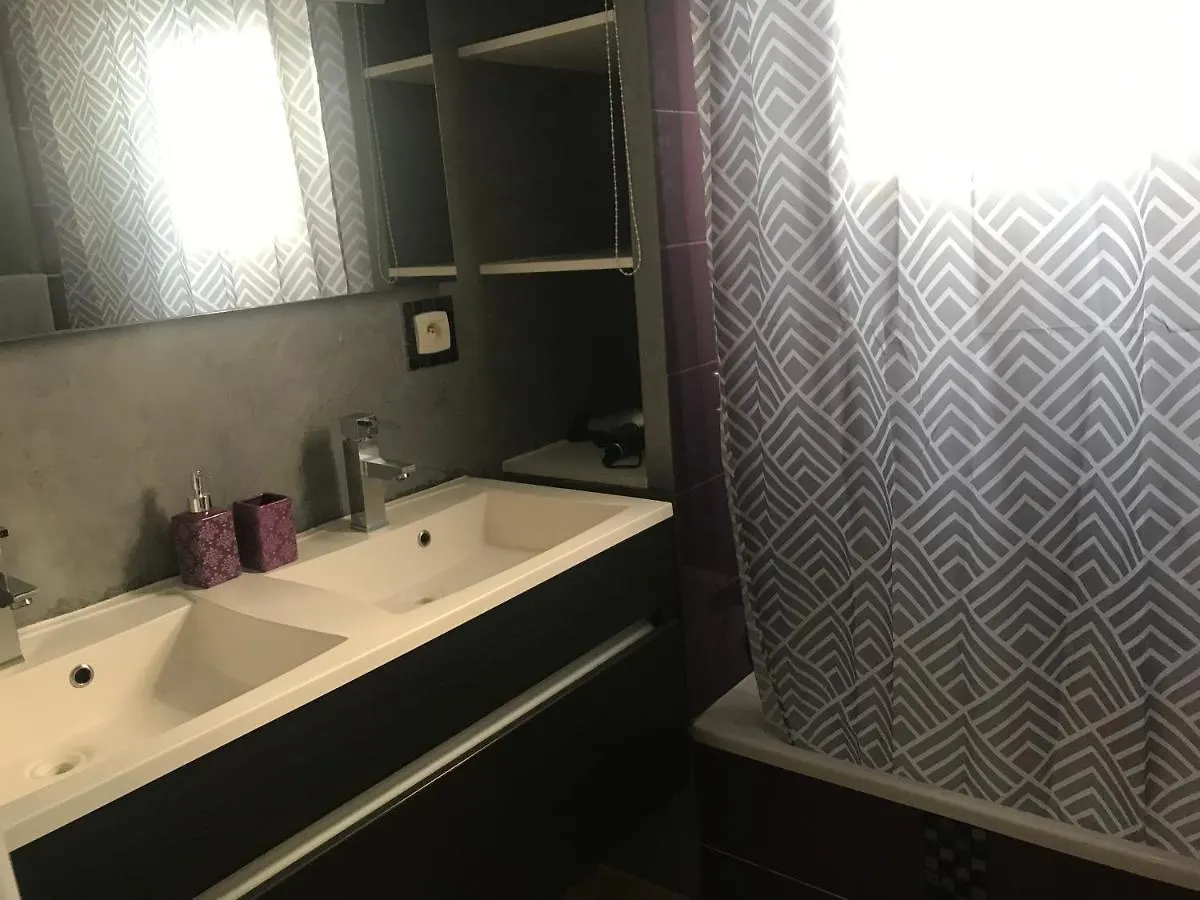 Residence Privee Calme 15 Min A Pied Du Centre Parking Gratuit Arles 0*,