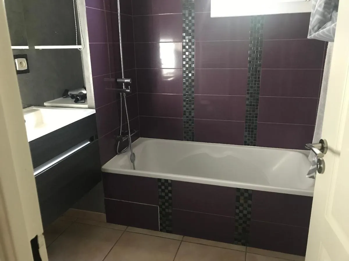 Apartment Residence Privee Calme 15 Min A Pied Du Centre Parking Gratuit Arles